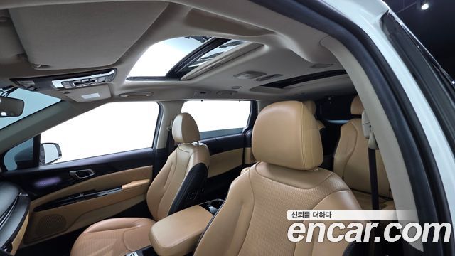Kia Carnival (IV) Diesel 7-Seater Signature 2021 — фото 17
