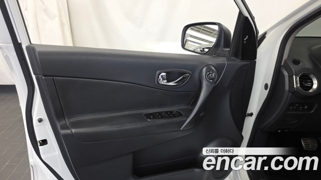 Renault Korea QM5 Neo Gasoline 2WD RE 2015 — фото 24