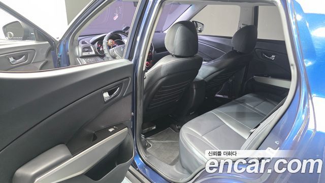 KG Mobility (SsangYong) Tivoli VX 2WD 2016 — фото 11