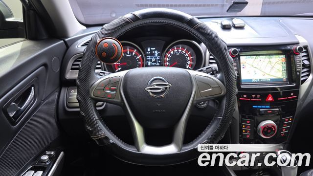 KG Mobility (SsangYong) Tivoli VX 2WD 2016 — фото 12
