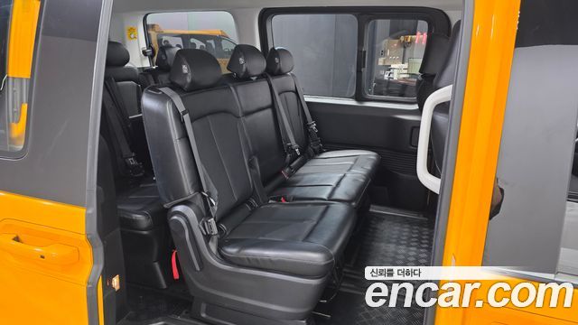 Hyundai Staria L3.5  Kinder Safety Car 11-Seater 2022 — фото 12