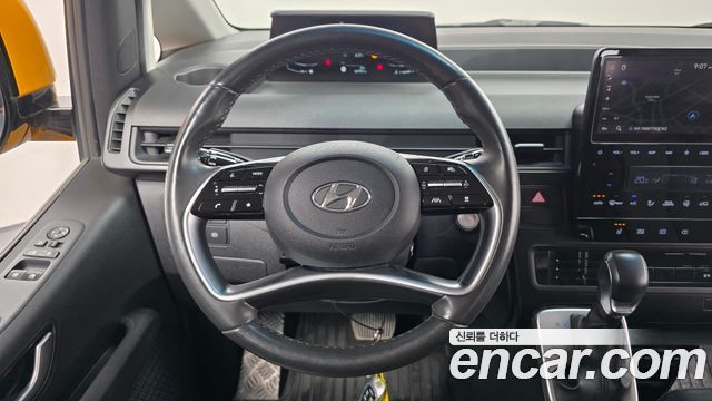 Hyundai Staria L3.5  Kinder Safety Car 11-Seater 2022 — фото 13