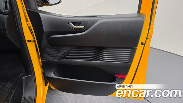 Hyundai Staria L3.5  Kinder Safety Car 11-Seater 2022 — фото 25