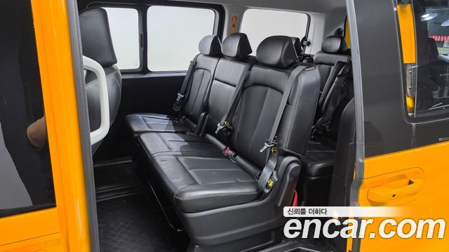 Hyundai Staria L3.5  Kinder Safety Car 11-Seater 2022 — фото 26