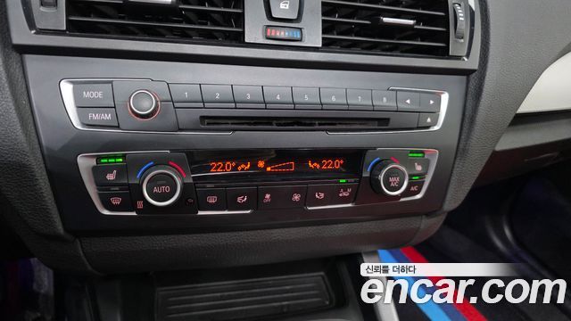 BMW 2 Series (F22) 220d M Sport Coupe 2014 — фото 15