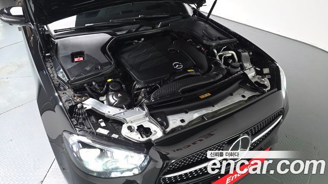 Mercedes-Benz E-Class (W213) E350 4MATIC AMG Line 2023 — фото 6