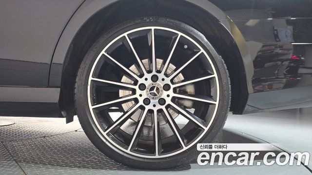 Mercedes-Benz E-Class (W213) E350 4MATIC AMG Line 2023 — фото 21
