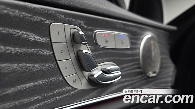 Mercedes-Benz E-Class (W213) E350 4MATIC AMG Line 2023 — фото 37