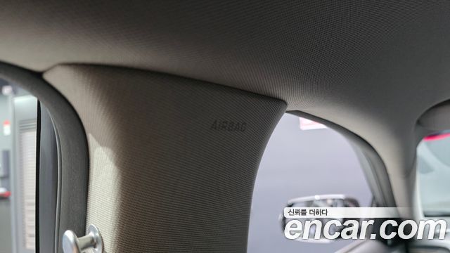 Genesis G80 3.3 GDI AWD Luxury 2018 — фото 33