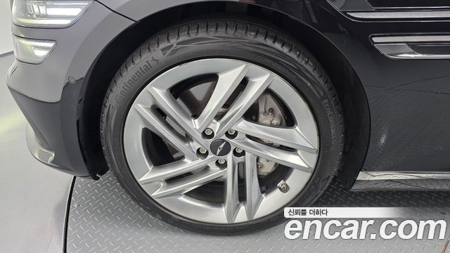 Genesis G80 (RG3) Gasoline 2.5 Turbo AWD 2025 — фото 5