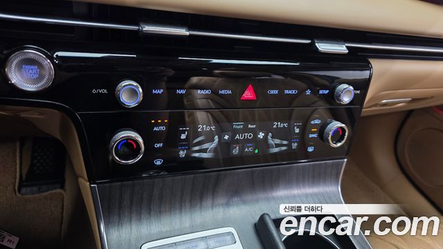 Genesis G80 (RG3) Gasoline 2.5 Turbo AWD 2025 — фото 17