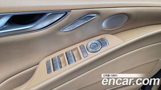 Genesis G80 (RG3) Gasoline 2.5 Turbo AWD 2025 — фото 34