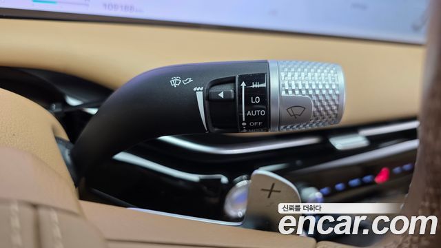 Genesis G80 (RG3) Gasoline 2.5 Turbo AWD 2025 — фото 36