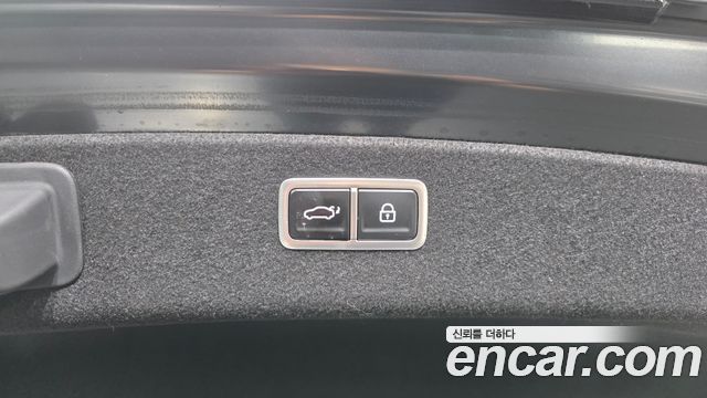 Genesis G80 (RG3) Gasoline 2.5 Turbo AWD 2025 — фото 39