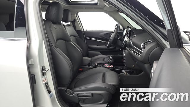 MINI Cooper Clubman Classic 2nd 2022 — фото 11