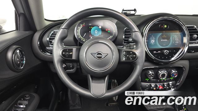 MINI Cooper Clubman Classic 2nd 2022 — фото 13