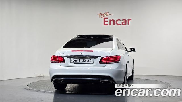 Mercedes-Benz E-Class (W212) E200 Coupe 2016 — фото 4