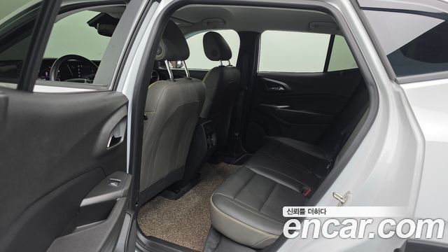 Chevrolet Trax Crossover 1.2 ACTIV 2024 — фото 18