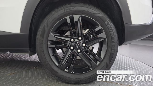 Chevrolet Trax Crossover 1.2 ACTIV 2024 — фото 21