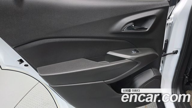 Chevrolet Trax Crossover 1.2 ACTIV 2024 — фото 25
