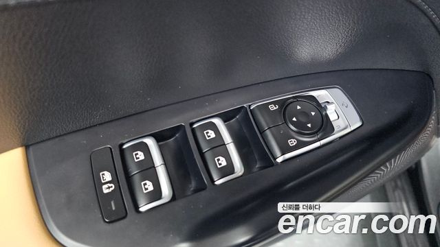 Kia K5 Hybrid (III) Prestige 2022 — фото 13