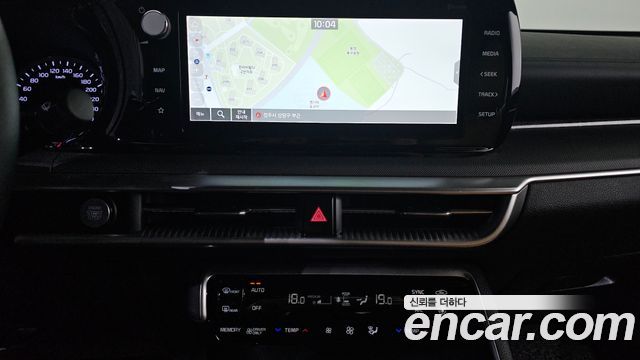 Kia K5 Hybrid (III) Prestige 2022 — фото 19