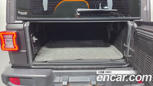 Jeep Wrangler (JL) 2.0 Overland Power Top 4Door 2021 — фото 17