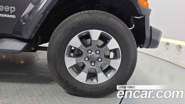 Jeep Wrangler (JL) 2.0 Overland Power Top 4Door 2021 — фото 21