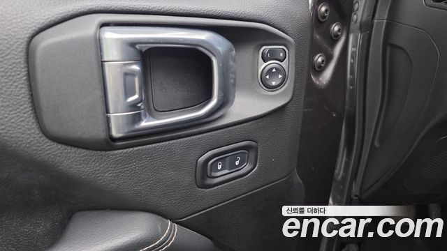 Jeep Wrangler (JL) 2.0 Overland Power Top 4Door 2021 — фото 28