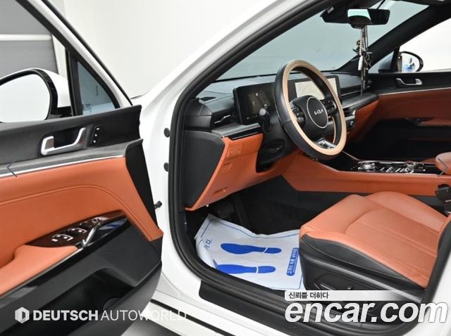 Kia K5 (III) 2.0 Noblesse 2025 — фото 10