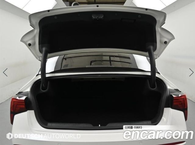 Kia K5 (III) 2.0 Noblesse 2025 — фото 22