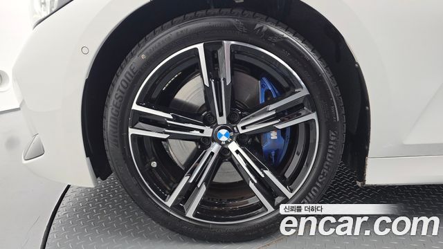 BMW 3 Series (G20) 320i M Sport Pro Special Edition 2025 — фото 5
