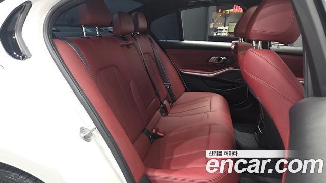 BMW 3 Series (G20) 320i M Sport Pro Special Edition 2025 — фото 16