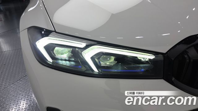 BMW 3 Series (G20) 320i M Sport Pro Special Edition 2025 — фото 28