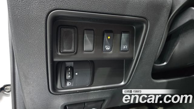 Renault Korea QM6 2.0 LPe RE Signature 2WD 2020 — фото 14