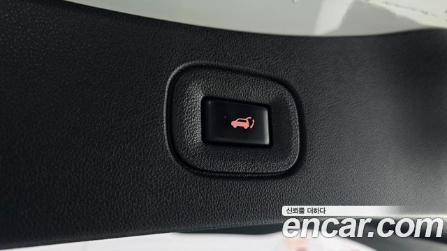 Renault Korea QM6 2.0 LPe RE Signature 2WD 2020 — фото 18