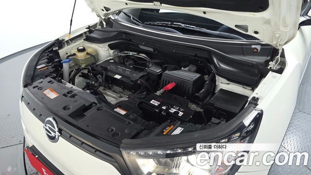 KG Mobility (SsangYong) Tivoli LX 2WD 2016 — фото 6