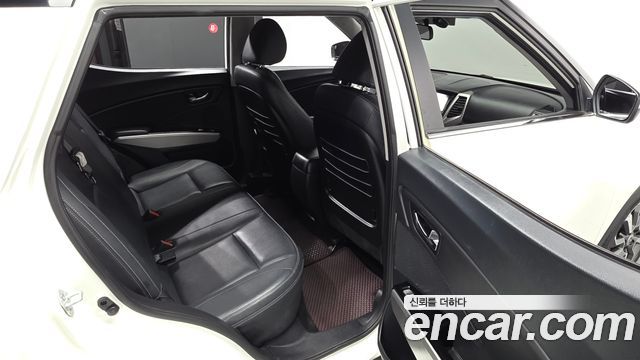 KG Mobility (SsangYong) Tivoli LX 2WD 2016 — фото 11