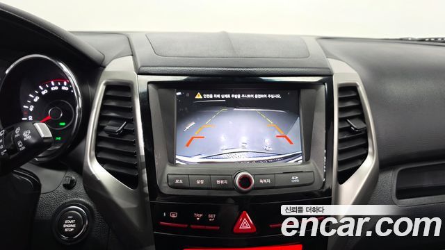KG Mobility (SsangYong) Tivoli LX 2WD 2016 — фото 16