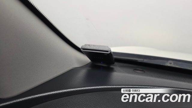 KG Mobility (SsangYong) Tivoli LX 2WD 2016 — фото 20