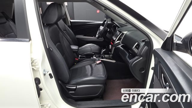 KG Mobility (SsangYong) Tivoli LX 2WD 2016 — фото 26