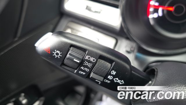 KG Mobility (SsangYong) Tivoli LX 2WD 2016 — фото 31