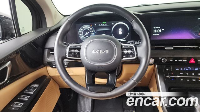 Kia Carnival (IV) Gasoline 9-Seater Prestige 2023 — фото 13