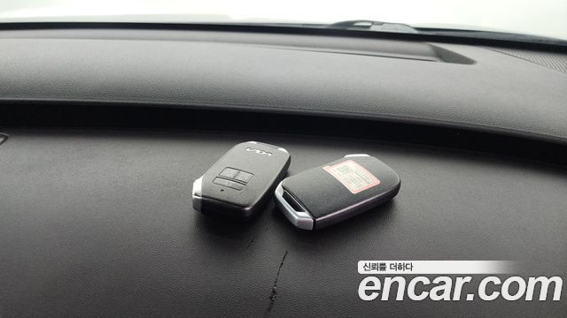 Kia Carnival (IV) Gasoline 9-Seater Prestige 2023 — фото 15