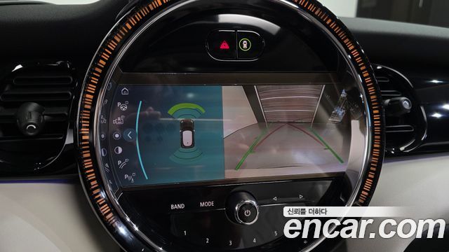 MINI Cooper S Classic Third Generation 2023 — фото 16