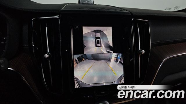 Volvo XC60 (II) T8 Ultra Bright 2025 — фото 18