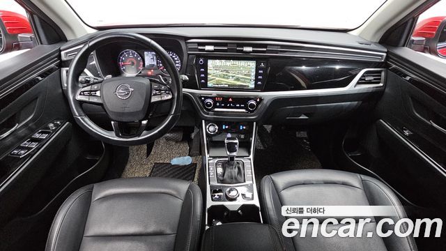 KG Mobility (SsangYong) Beautiful Korando Gasoline 1.5 2WD C5 Plus 2022 — фото 7