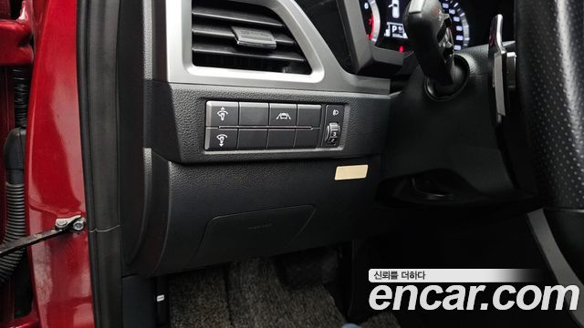KG Mobility (SsangYong) Beautiful Korando Gasoline 1.5 2WD C5 Plus 2022 — фото 16