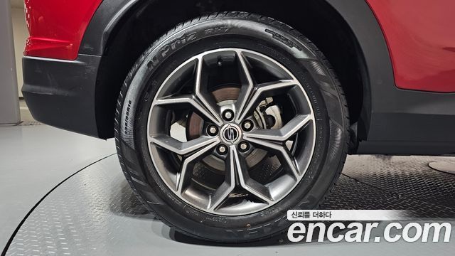 KG Mobility (SsangYong) Beautiful Korando Gasoline 1.5 2WD C5 Plus 2022 — фото 21