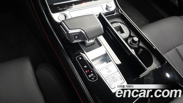 Audi A8 (D5) 55 TFSI Quattro Premium LWB 2023 — фото 9